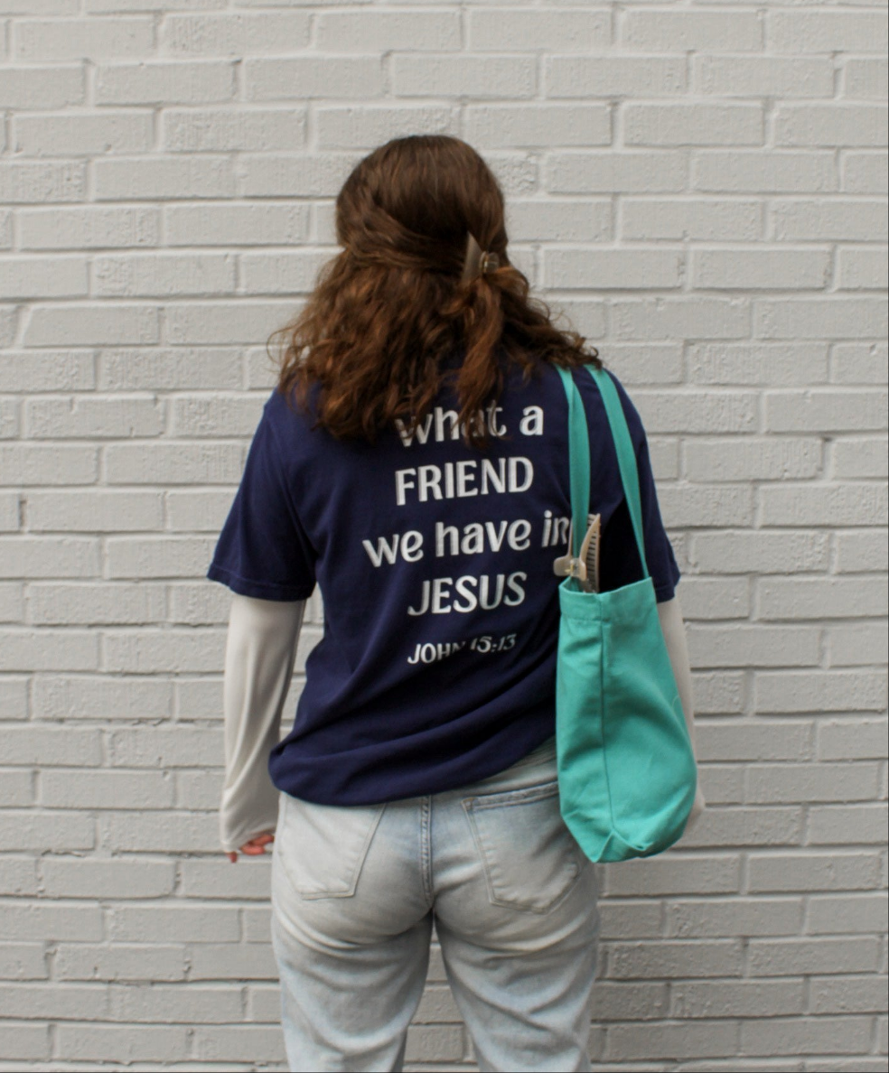 a FRIEND Sign Tee - Navy, Ice, Grey