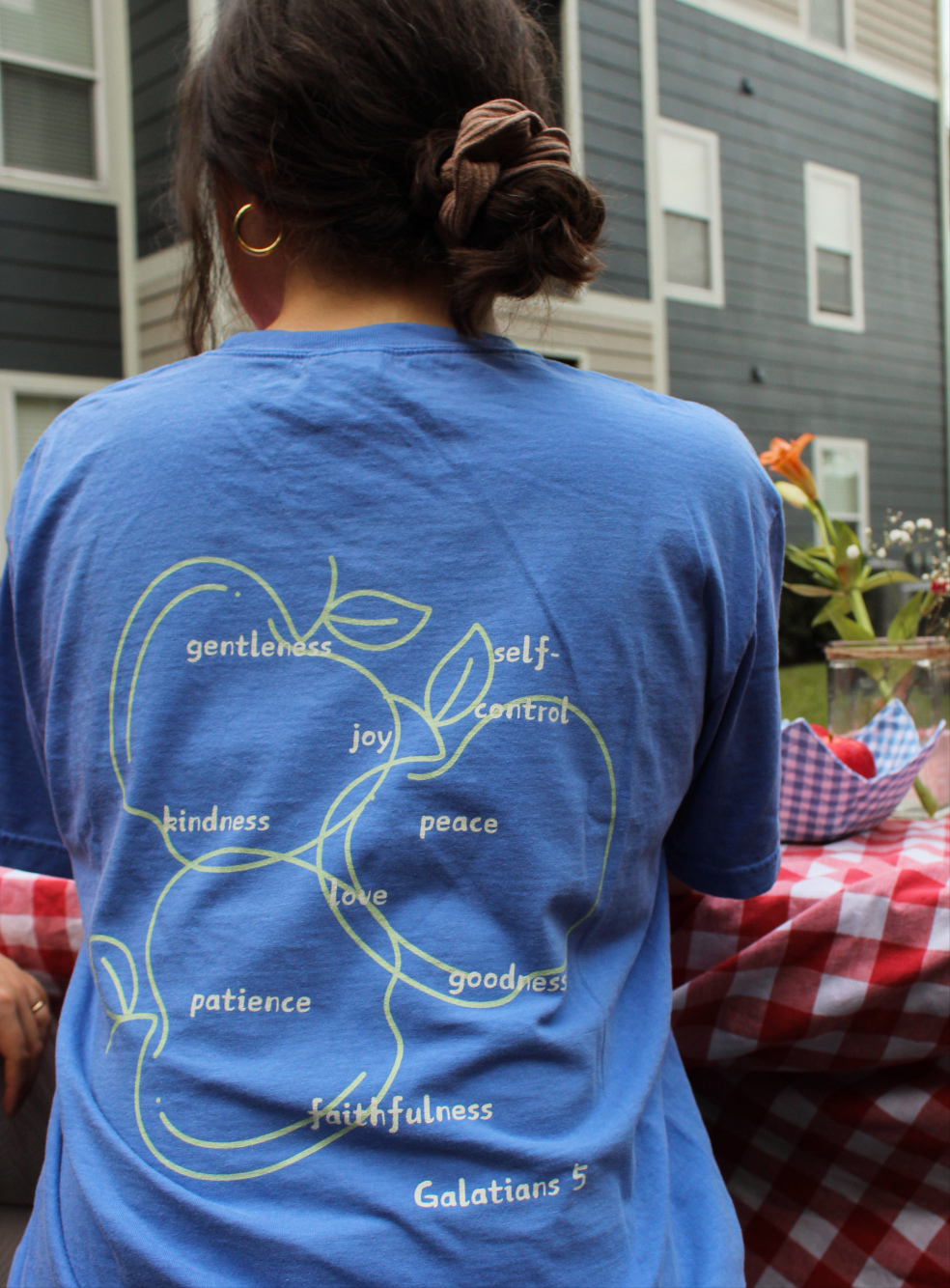 BEAR FRUIT Tee - Blue, Light Green